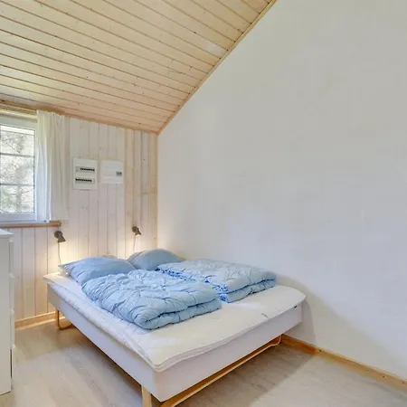 Kristian - 400m From The Sea By Interhome Feriehus Hals