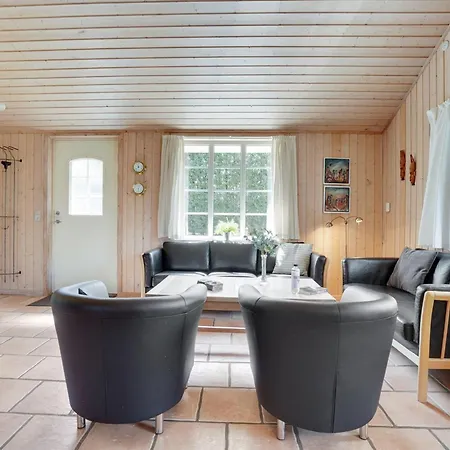 Feriehus Kristian - 400m From The Sea By Interhome *